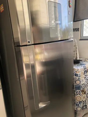 Geladeira Brastemp Brm44 frost free 2 portas inox