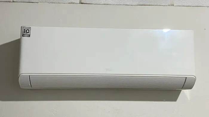 Ar Condicionado TCL Pro 12.000 BTUS- 220V