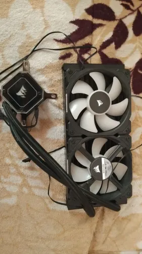 Water cooler CORSAIR iCUE H100i ELITE CAPELLIX