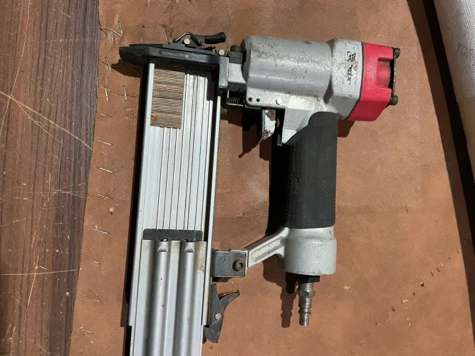 Pinador automático