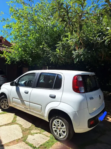 Fiat Uno Vivace 1.0 EVO Fire Flex 8V 3P 2014