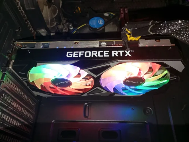 Placa de vídeo RTX 3050 8gb - Galax