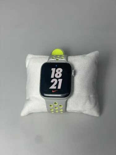 Apple Watch séries 4 Nike
