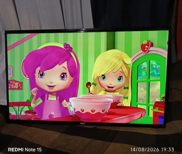 Vendo tv Philco smart 4k 55 polegadas
