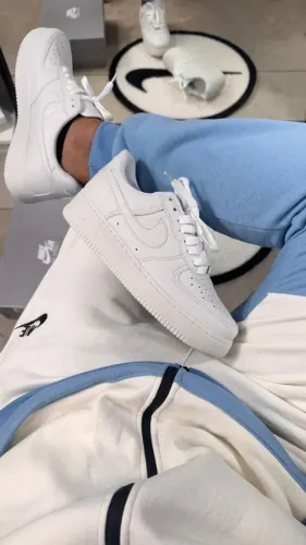 Tênis Nike Air Force One Off Feminino 34 AO 39 - A pronta entrega