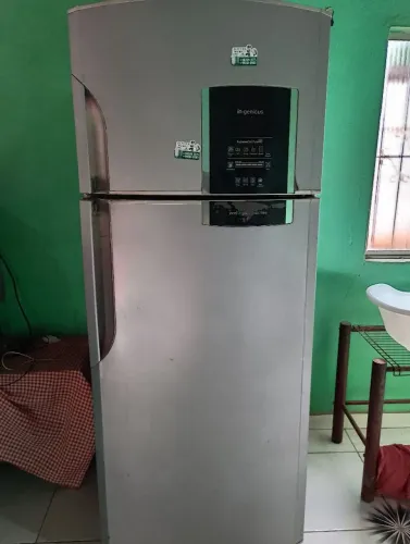 Vendo 2 geladeira