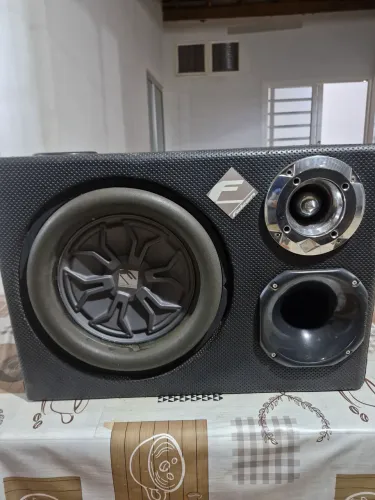 Vendo trio com potência..barato