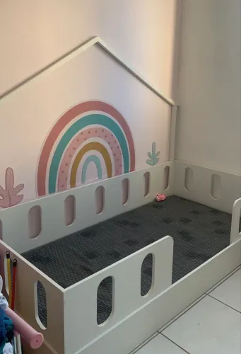 Cama de solteiro de  criança  