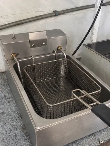 Fritadeira eletrônica 220v