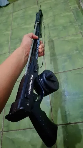 Arpão de Pesca Submarina DiveCom Harpia 60 com Carretilha