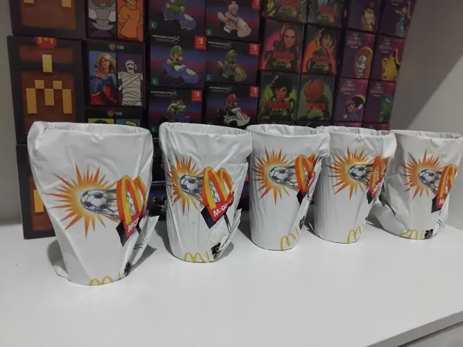 Coleção copos da copa do mundo mcdonald's