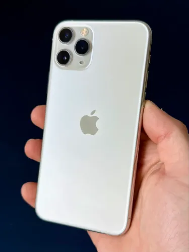 iPhone 11 PRO 256GB/DETALHE - PARCELAMENTO EM ATÉ 18x