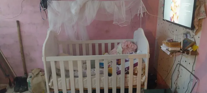 Vende-se um berço mini cama