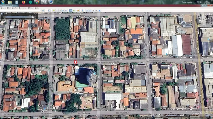 Casa para venda possui 400 metros quadrados com 5 quartos em Centro - Rondonópolis - Mato 