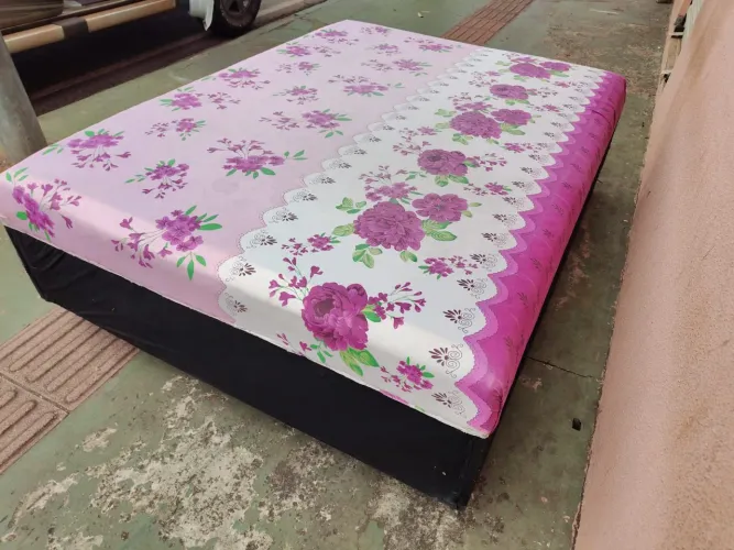 Cama box de casal de espuma