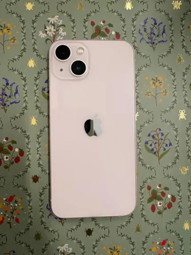 Vendo iPhone 13 usado