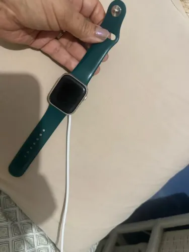 Apple Watch Carbon Neutral, Séries 9, 41 MM, semi-novo.