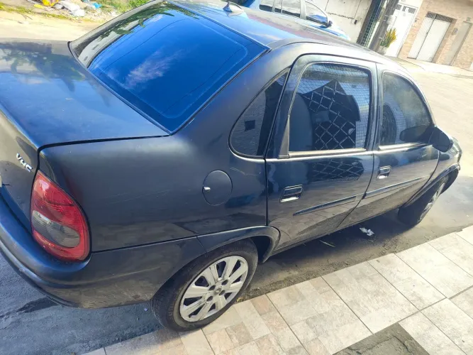 Chevrolet Corsa SED Class.life 1.0/1.0 Flexpower (álcool) 2006