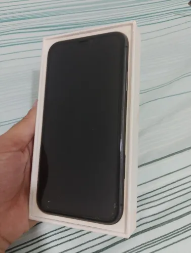 iPhone 11