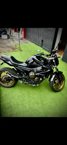 Xj6 2010