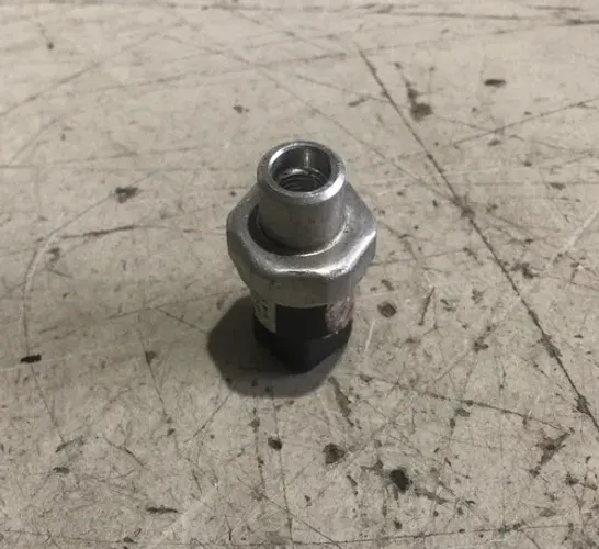 Pressostato Ar Audi A4 A6 A8 1997 - 2001/ 8d0959482b
