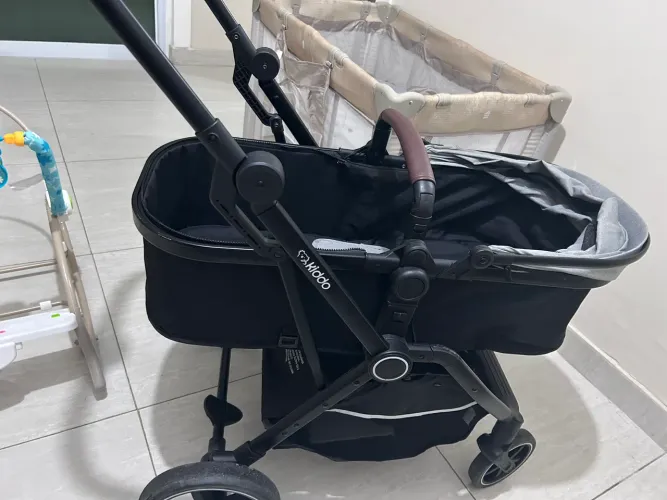 Carrinho de bebê