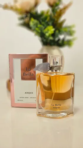 Perfume La Bella 100ml - Clone do clássico La vie Est belle