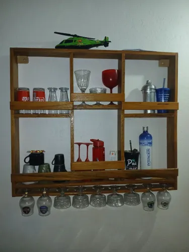 VENDO ADEGA DE BEBIDAS 