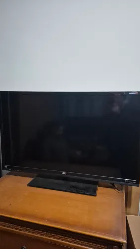 TV 40 - R$390,00 - sem defeitos