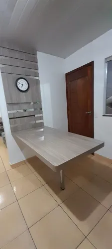 Mesa quase Nova