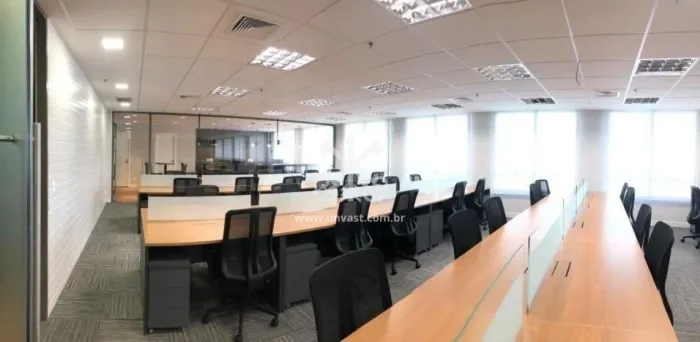 Cobertura comercial para locação - Paraíso