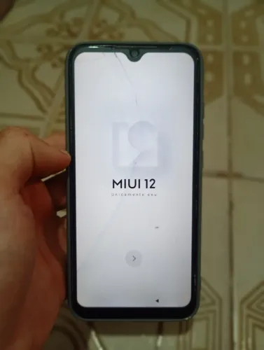 VENDO XIOAMI NOTE 8 PRA USO RAPIDO