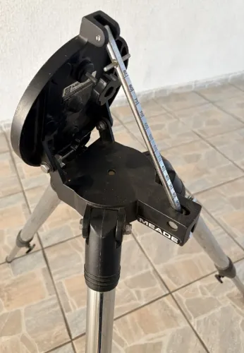 Tripé Foto Vídeo com Angulação Meade Completo com Bag