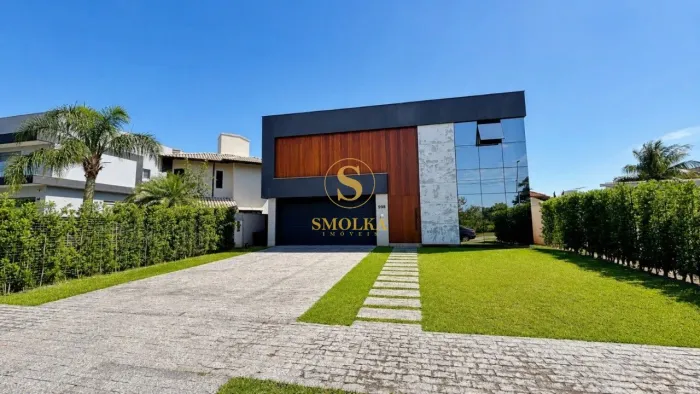 Casa em Jurerê Internacional - Florianópolis
