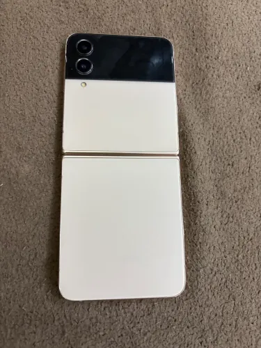Celular z flip 4 aceito proposta 