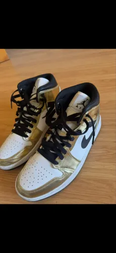 Tênis Nike Jordan original (Farfetch)