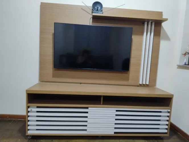 Vendo: Painel e Rack , novos!!