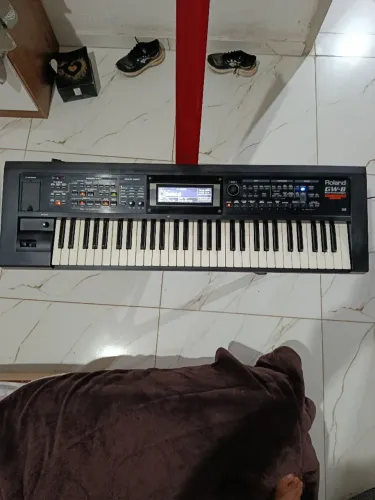 Teclado ? GW8 Roland
