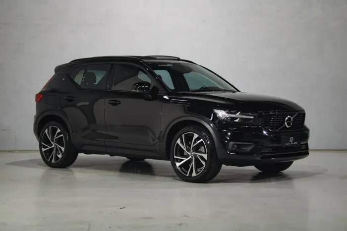 Volvo XC40 XC 40 T-5 Híbrido R-design 1.5 262cv FWD 2020