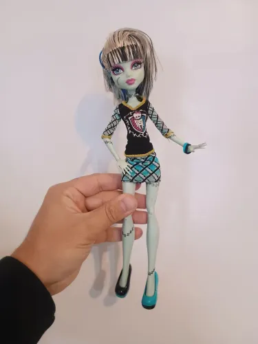 Monster High Frankie Stein Ghoul Spirit