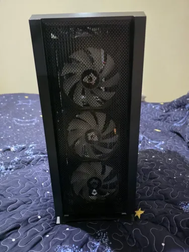 PC Gamer Muito Forte - Ryzen 7 5700X3D + RTX 4060 Ti + 32GB RAM