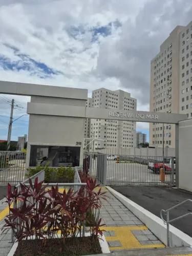Imóvel para aluguel possui 42 metros quadrados com 2 quartos em Dom Avelar - Salvador - BA