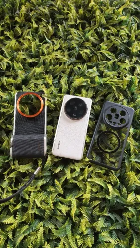 Xiaomi 14 Ultra com Kit Fotográfico