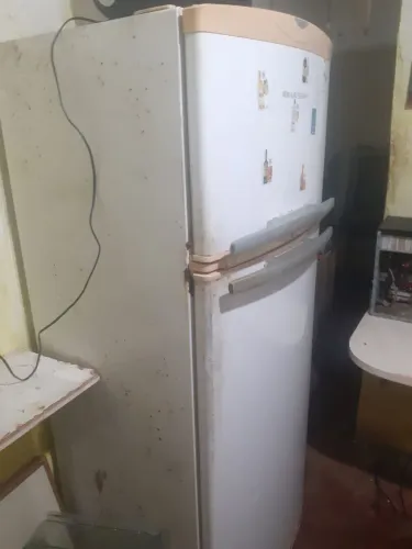 Geladeira Brastemp Clean (sem gás