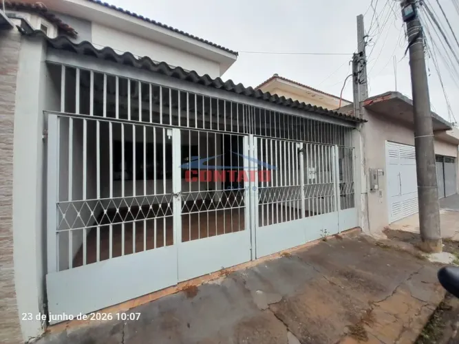 Casa Padrão para Alugar em Vila Brasília - São Carlos