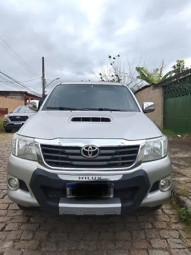 Toyota Hilux CD D4-d 4X4 3.0 TDI Dies. Mec. 2014
