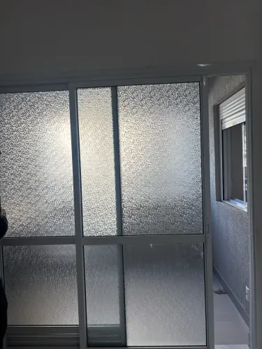 Porta vidro sacada 2 folhas
