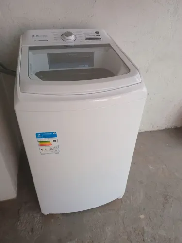 MAQUINA DE LAVAR SEMI NOVA