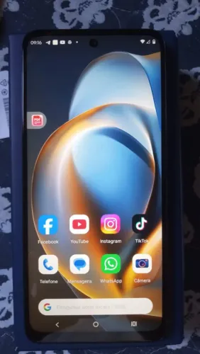 Quero vender um smartphone moto g 05, 256 gb, 8 ram, usado mais  tá novo