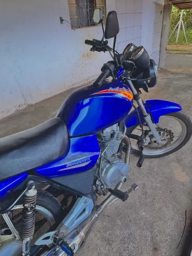 Moto Barata